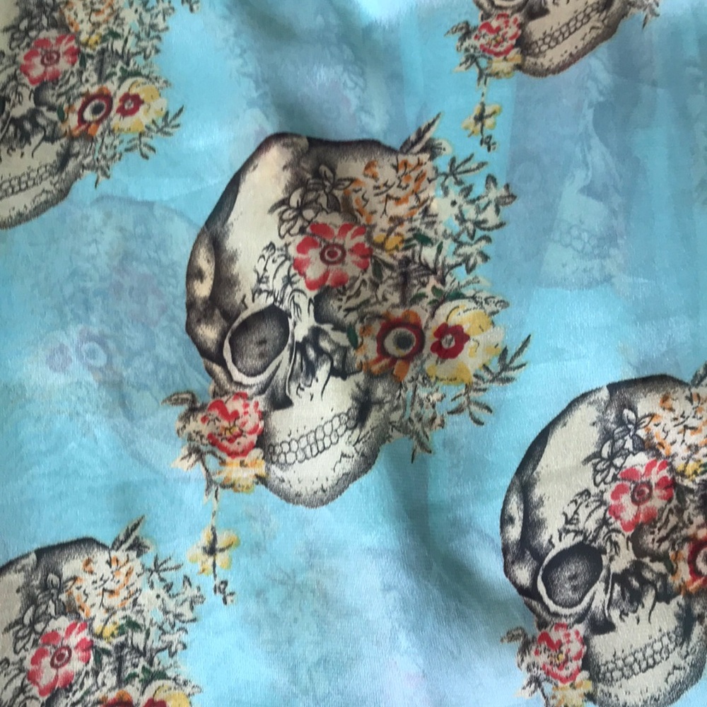 Skull top - Picture 7 of 7